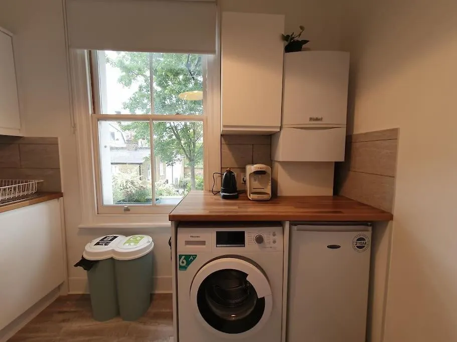 Beautiful Flat In Bow Apartment London United Kingdom